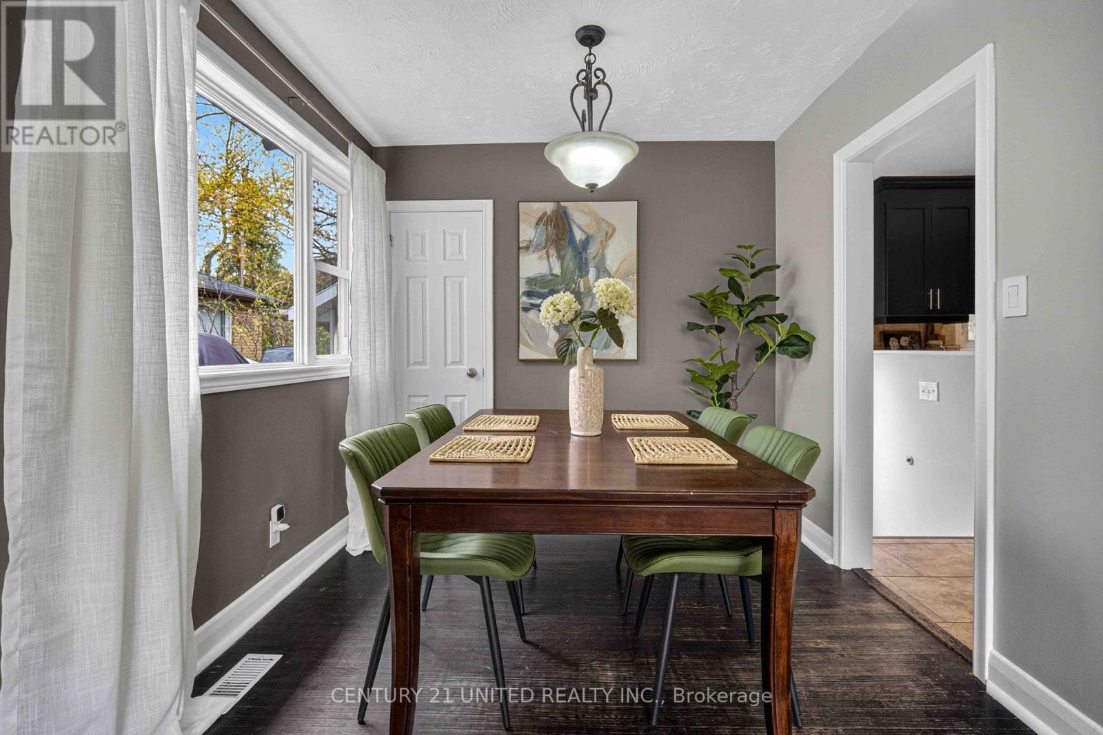 1459 Westbrook Drive, Peterborough (Monaghan Ward 2), Ontario  K9J 6R5 - Photo 8 - X13091090
