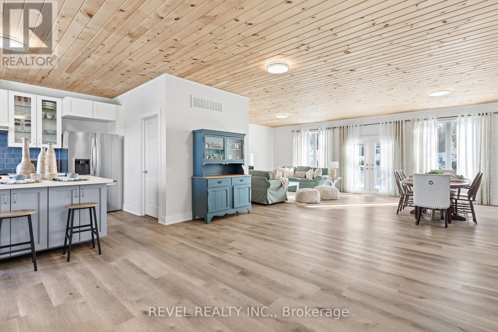 213 Pleasant Point Road, Kawartha Lakes (Fenelon), Ontario  K9V 4R6 - Photo 7 - X13091558