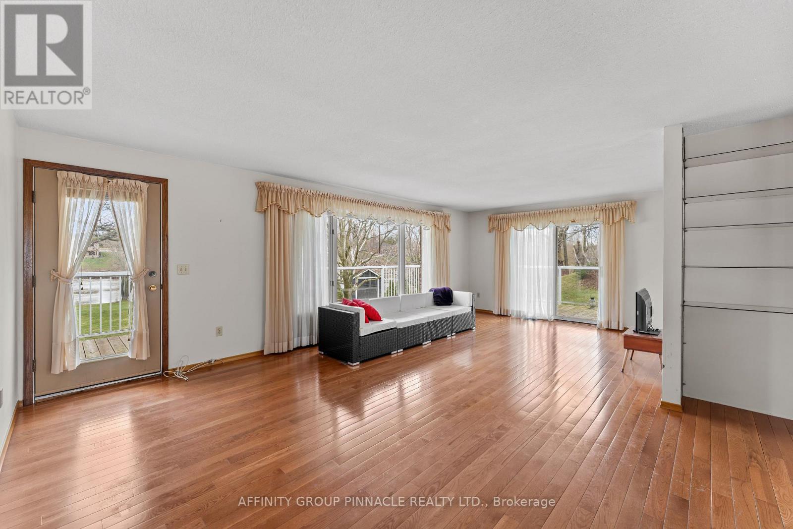 28 Water Street, Kawartha Lakes (Lindsay), Ontario  K9V 2C8 - Photo 8 - X13092198