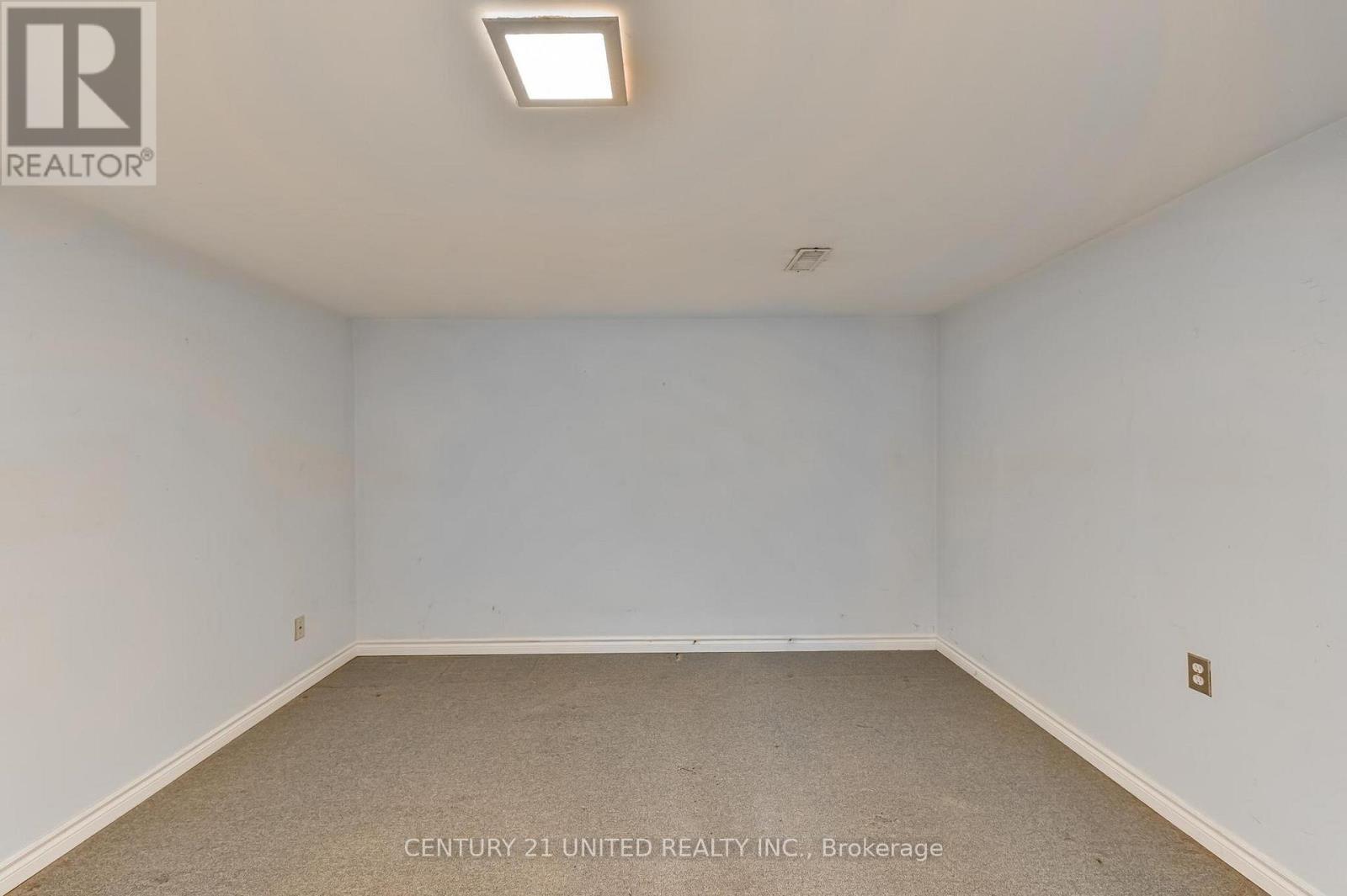 261 Maxwell Avenue, Peterborough (Ashburnham Ward 4), Ontario  K9J 1B4 - Photo 18 - X13092656