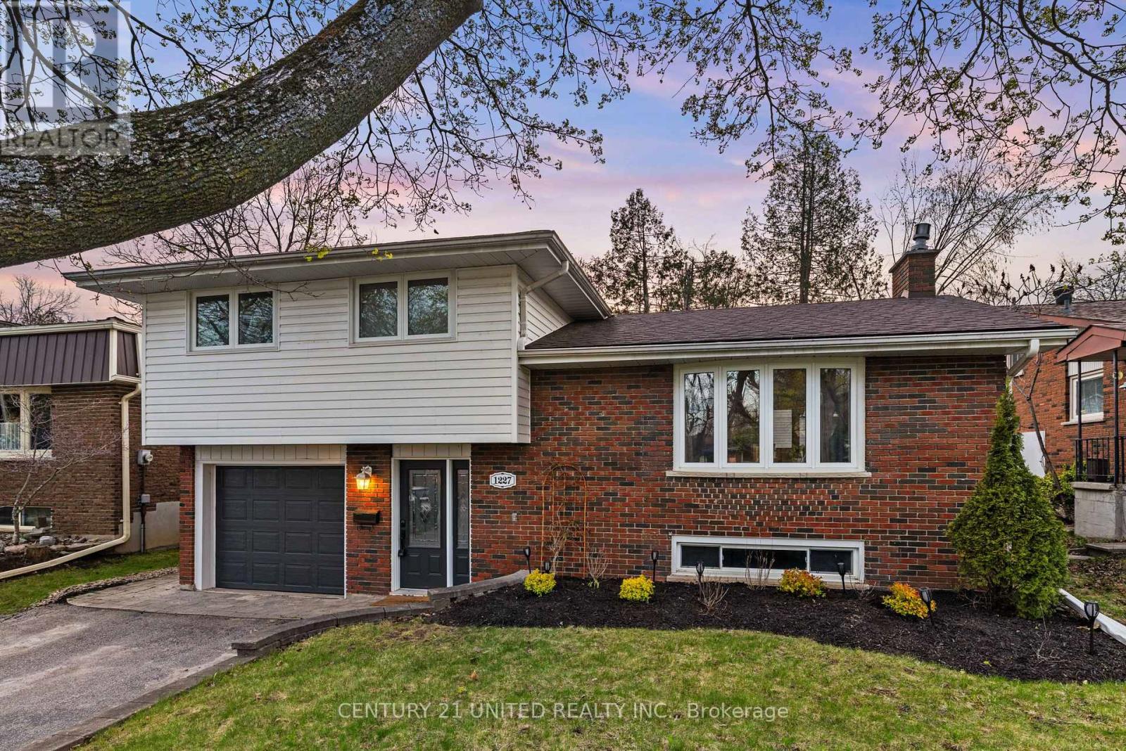 1227 CARTIER BOULEVARD, peterborough (northcrest ward 5), Ontario