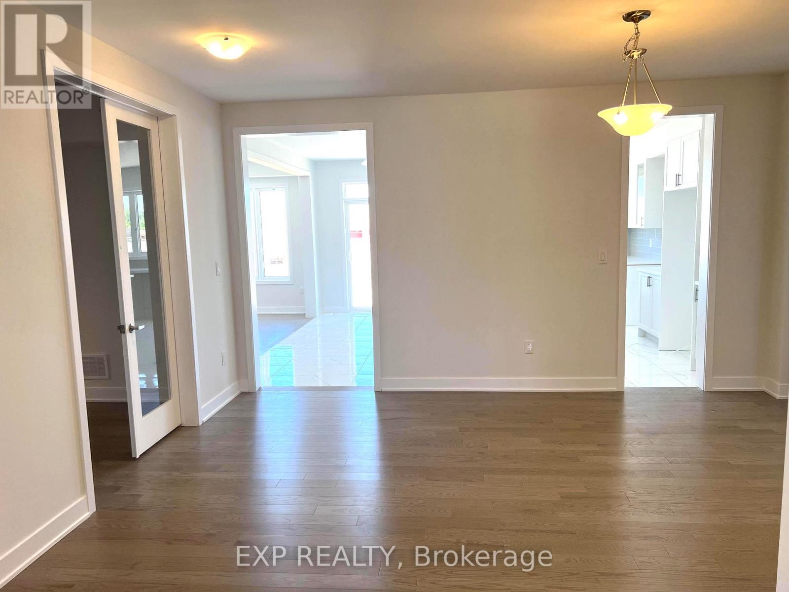 309 O'toole Crescent, Peterborough (Monaghan Ward 2), Ontario  K9K 0J4 - Photo 8 - X13093112