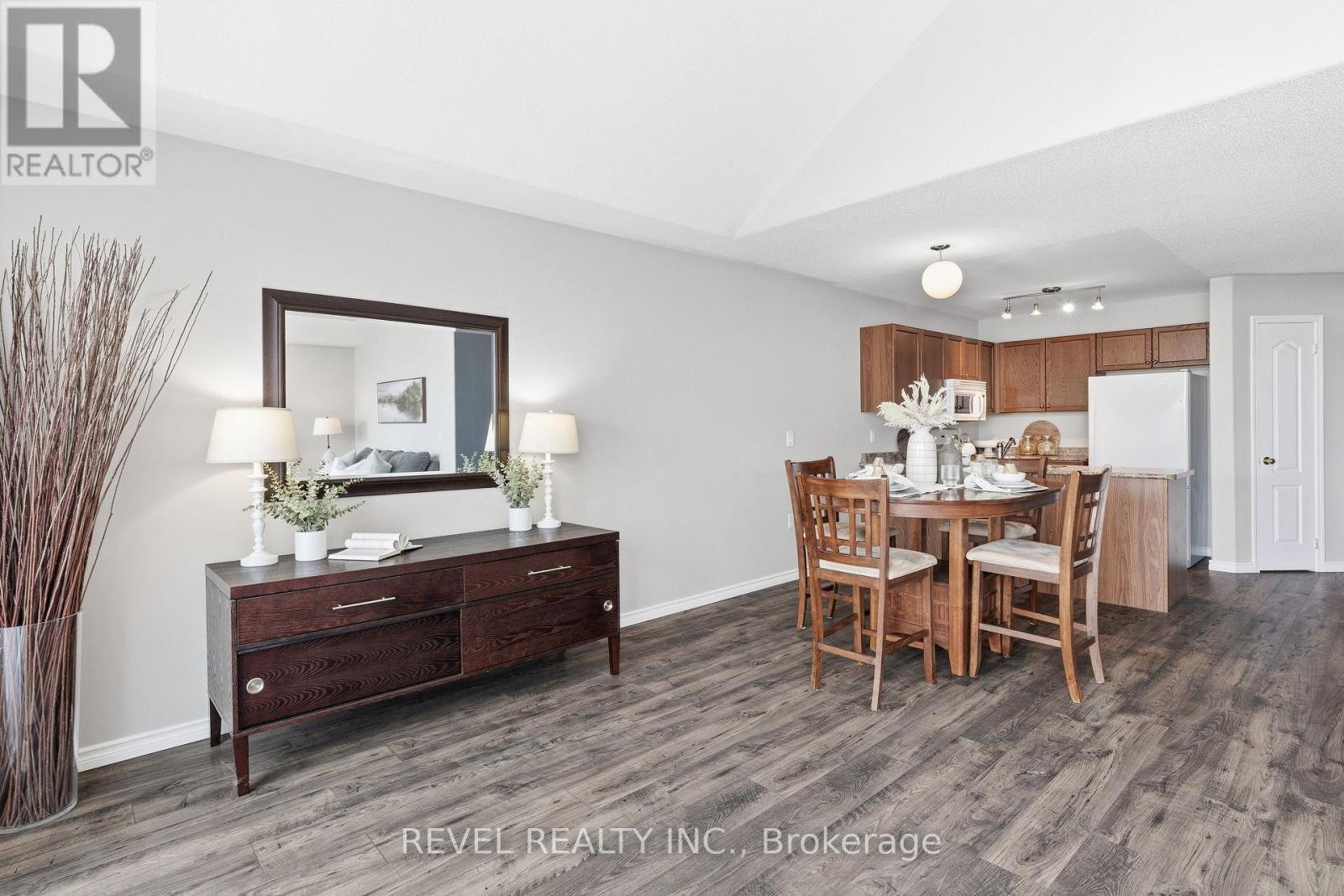 617 Clancy Crescent, Peterborough (Otonabee Ward 1), Ontario  K9K 2S2 - Photo 13 - X13094258