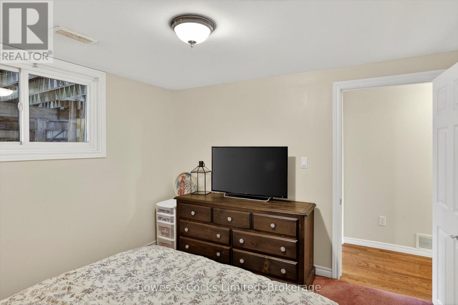 832 Cameron Street, Peterborough (Otonabee Ward 1), Ontario  K9J 4A3 - Photo 35 - X13094934