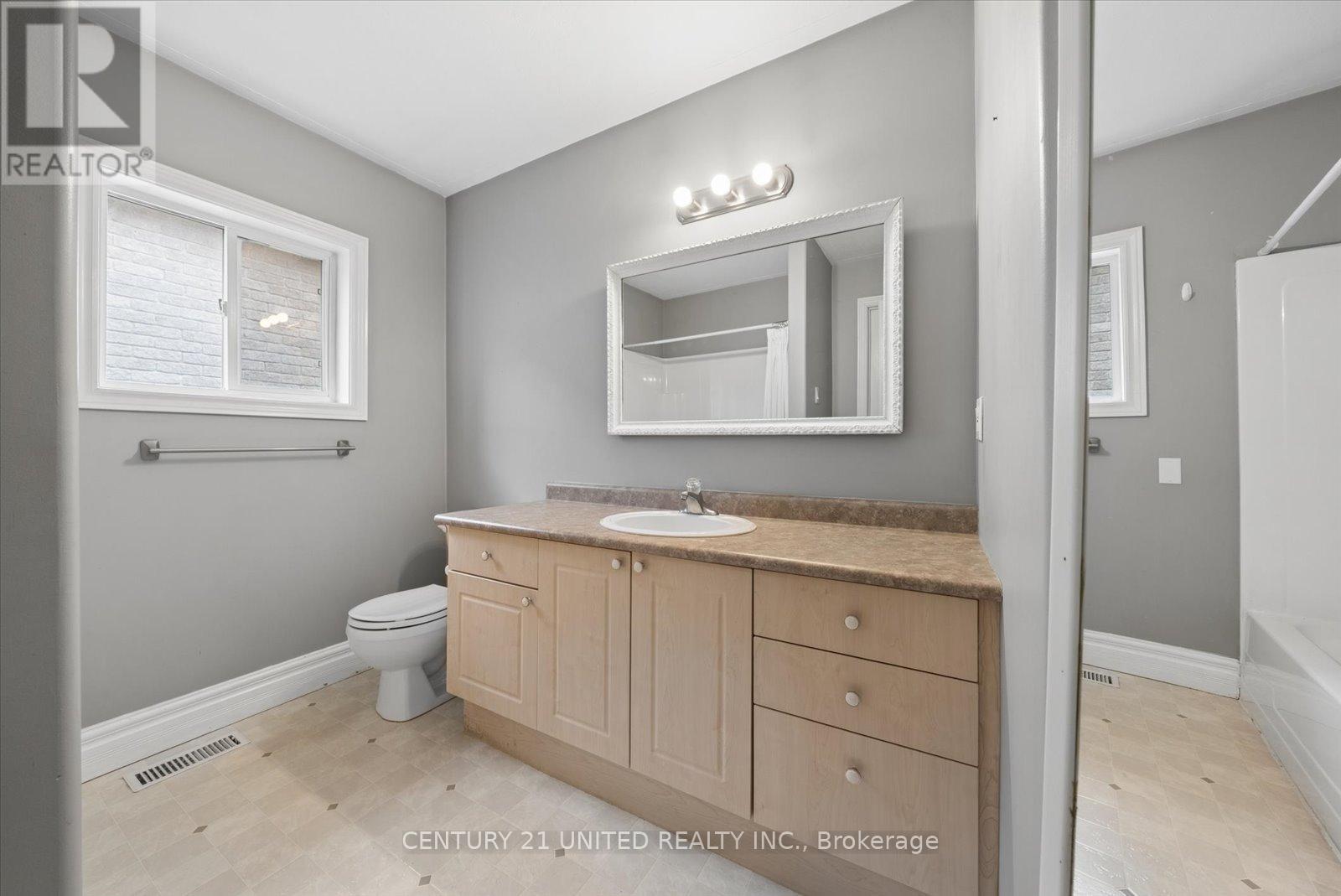 496 Settlers Ridge, Peterborough (Northcrest Ward 5), Ontario  K9L 2A6 - Photo 21 - X13095174