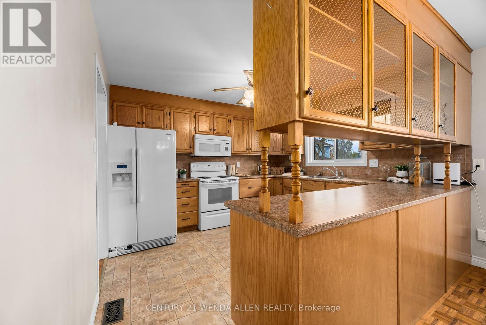 539 Monaghan Road, Peterborough (Otonabee Ward 1), Ontario  K9J 5H6 - Photo 12 - X13094948