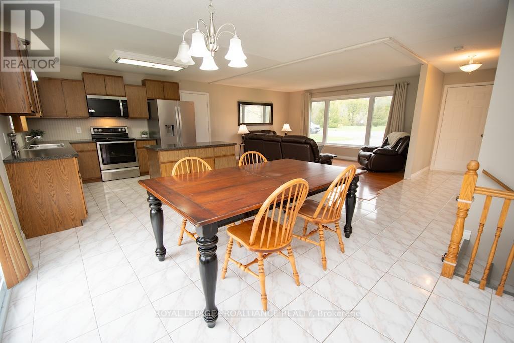 1989 Darling Crescent, Cavan Monaghan (Cavan Twp), Ontario  L0A 1C0 - Photo 15 - X13095748