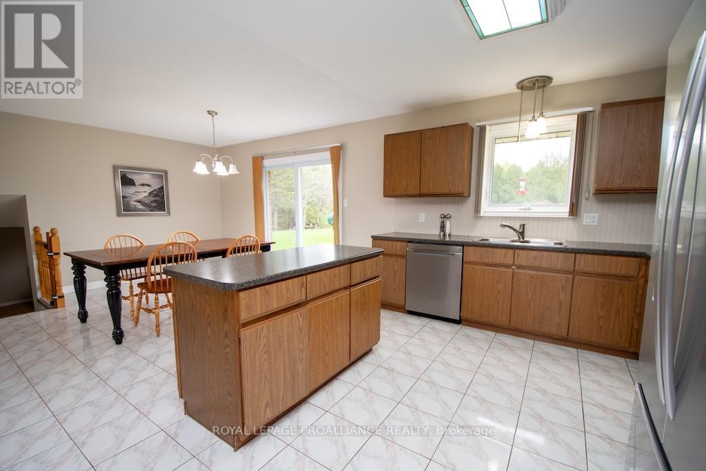 1989 Darling Crescent, Cavan Monaghan (Cavan Twp), Ontario  L0A 1C0 - Photo 19 - X13095748