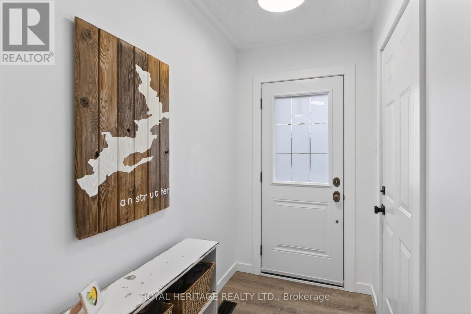 26 Stonebridge Court, Peterborough (Otonabee Ward 1), Ontario  K9K 2N5 - Photo 4 - X13096516