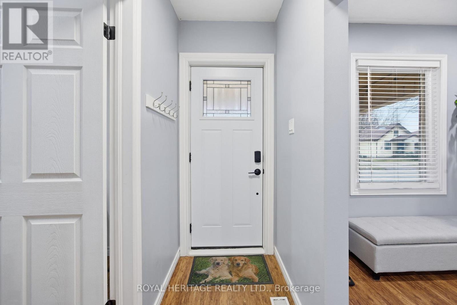 395 Edison Avenue, Peterborough (Otonabee Ward 1), Ontario  K9J 4G4 - Photo 5 - X13096846