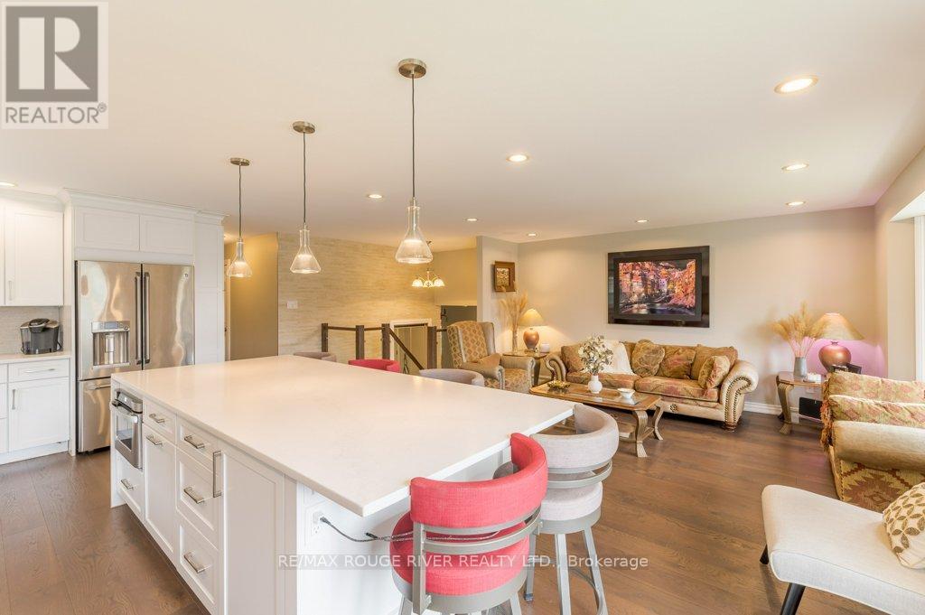 2993 Jennifer Drive, Peterborough (Northcrest Ward 5), Ontario  K9L 1Y6 - Photo 19 - X13097050