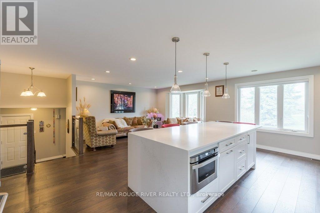 2993 Jennifer Drive, Peterborough (Northcrest Ward 5), Ontario  K9L 1Y6 - Photo 20 - X13097050