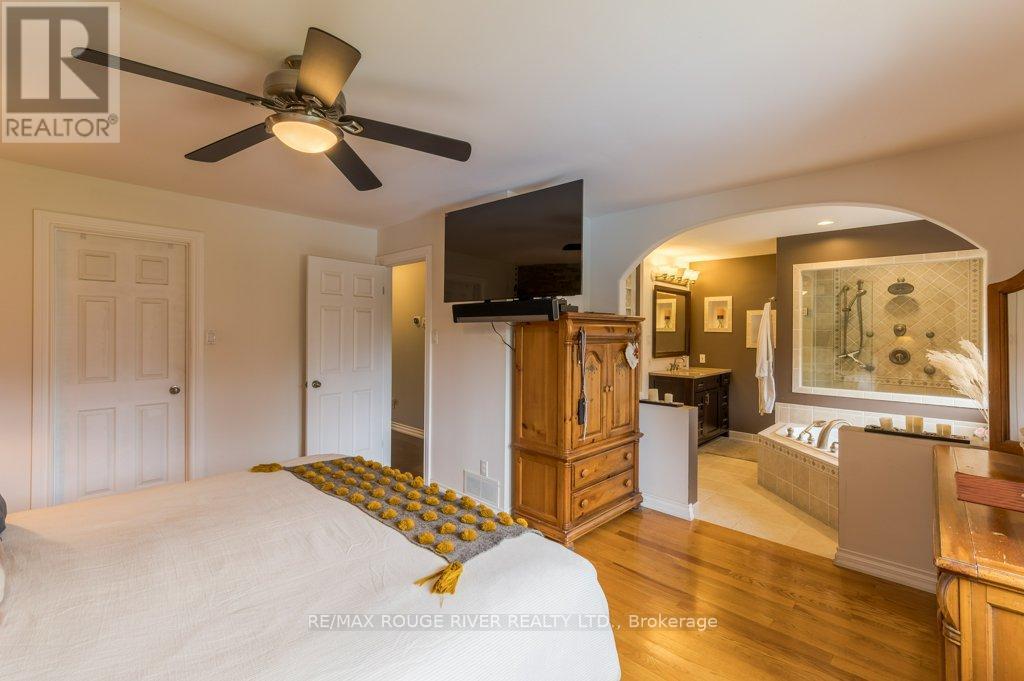 2993 Jennifer Drive, Peterborough (Northcrest Ward 5), Ontario  K9L 1Y6 - Photo 30 - X13097050