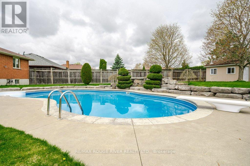 2993 Jennifer Drive, Peterborough (Northcrest Ward 5), Ontario  K9L 1Y6 - Photo 44 - X13097050