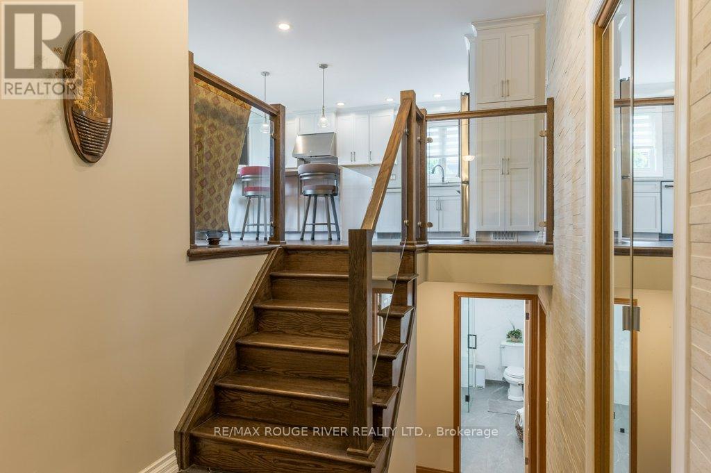 2993 Jennifer Drive, Peterborough (Northcrest Ward 5), Ontario  K9L 1Y6 - Photo 5 - X13097050