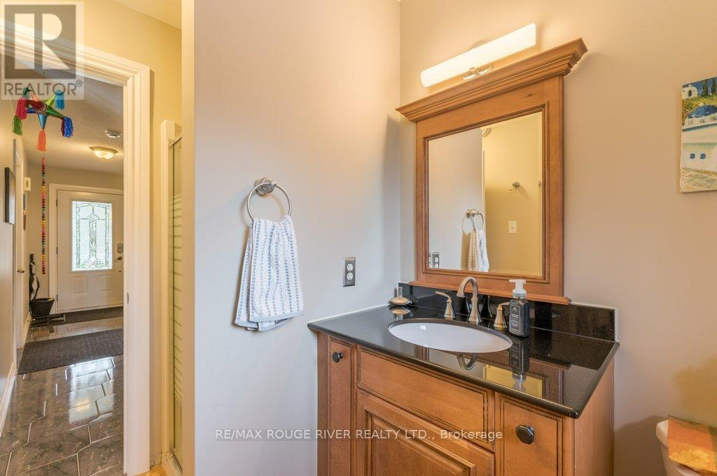 2993 Jennifer Drive, Peterborough (Northcrest Ward 5), Ontario  K9L 1Y6 - Photo 6 - X13097050