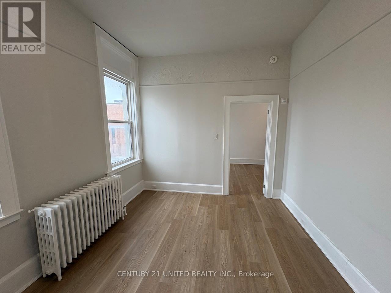 4 - 172.5 Hunter Street W, Peterborough (Town Ward 3), Ontario  K9H 2L2 - Photo 2 - X13097212