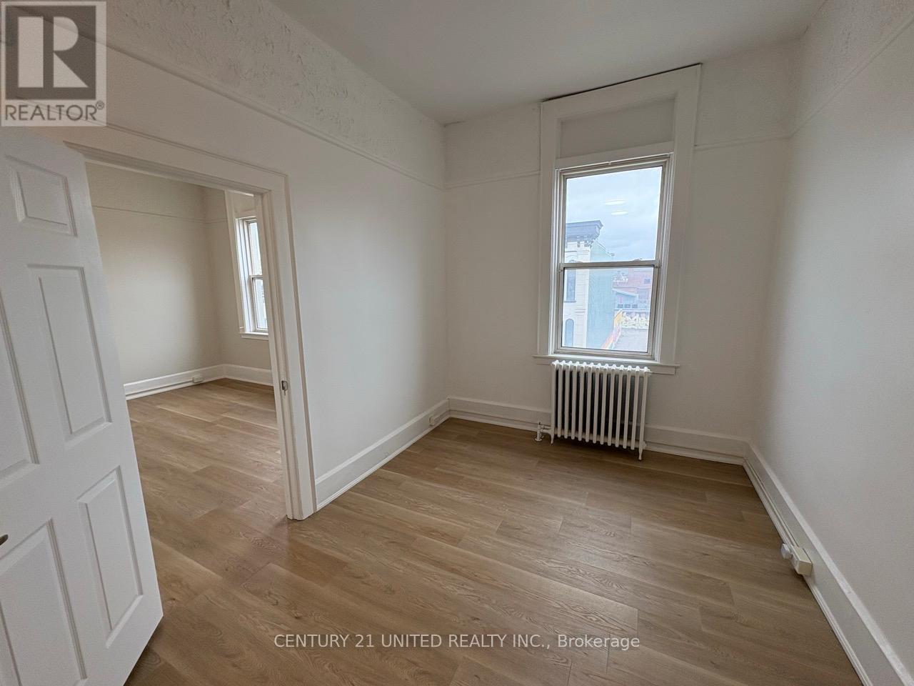 4 - 172.5 Hunter Street W, Peterborough (Town Ward 3), Ontario  K9H 2L2 - Photo 5 - X13097212
