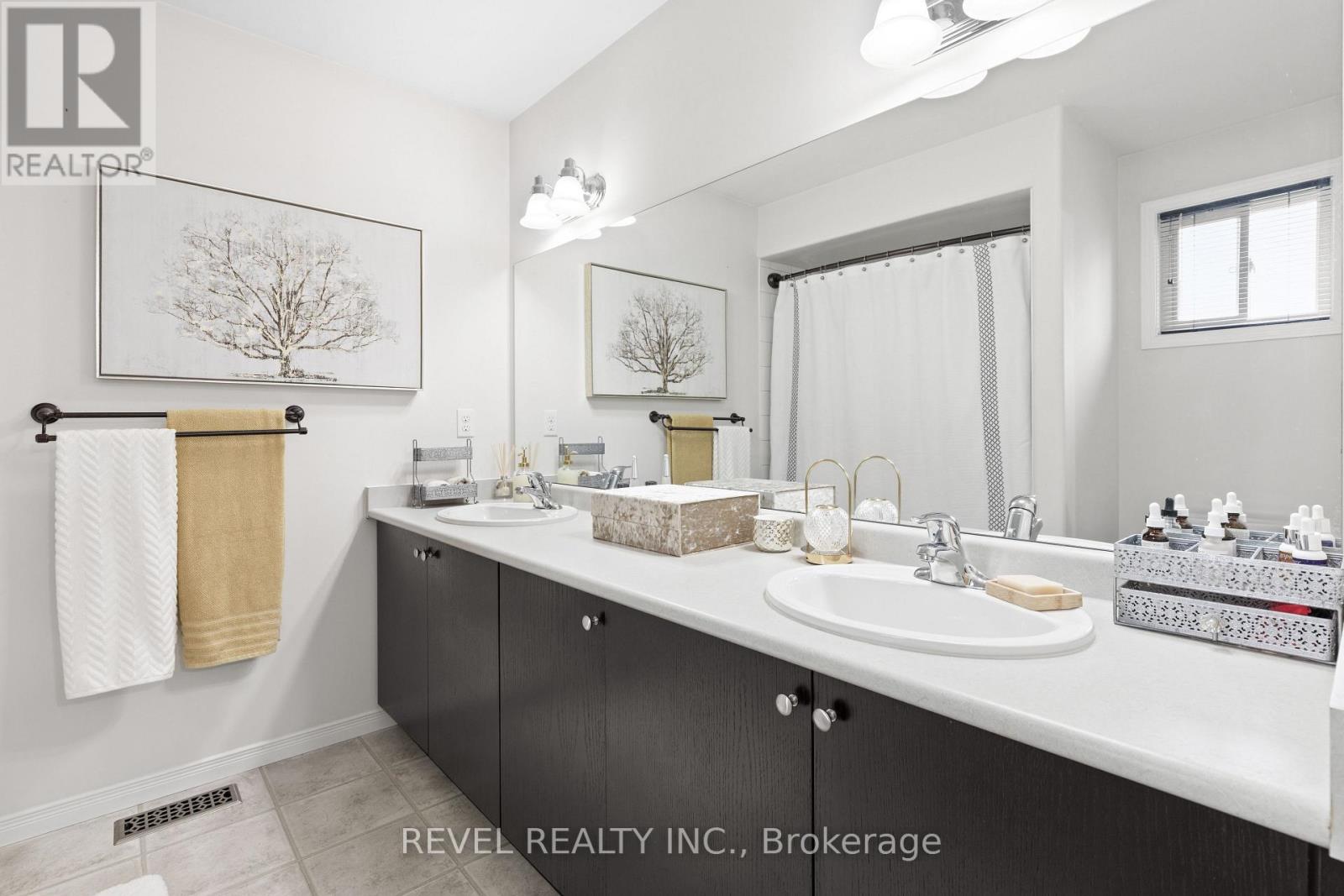 47 Lisbeth Crescent, Kawartha Lakes (Lindsay), Ontario  K9V 0C9 - Photo 21 - X13097426
