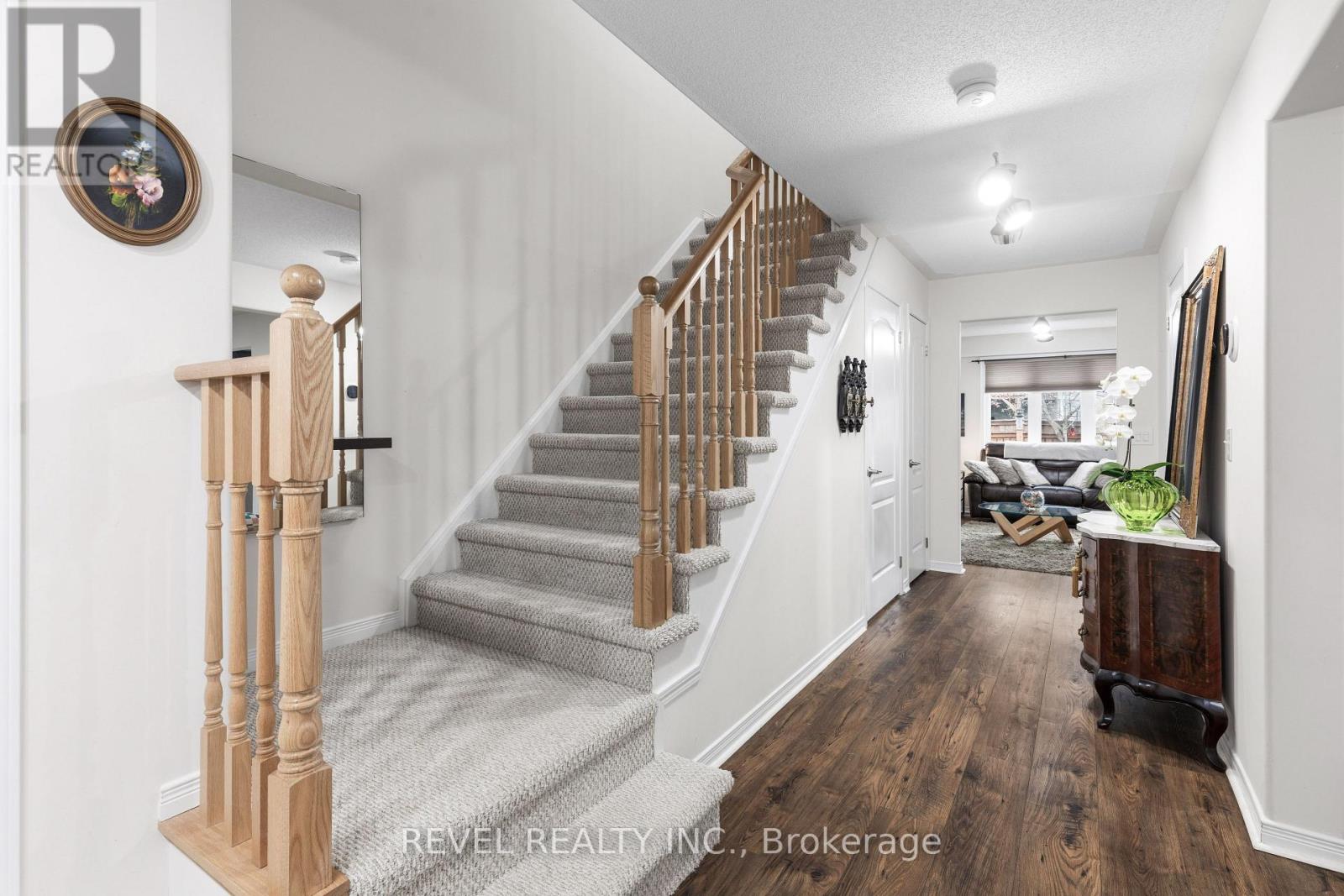 47 Lisbeth Crescent, Kawartha Lakes (Lindsay), Ontario  K9V 0C9 - Photo 3 - X13097426