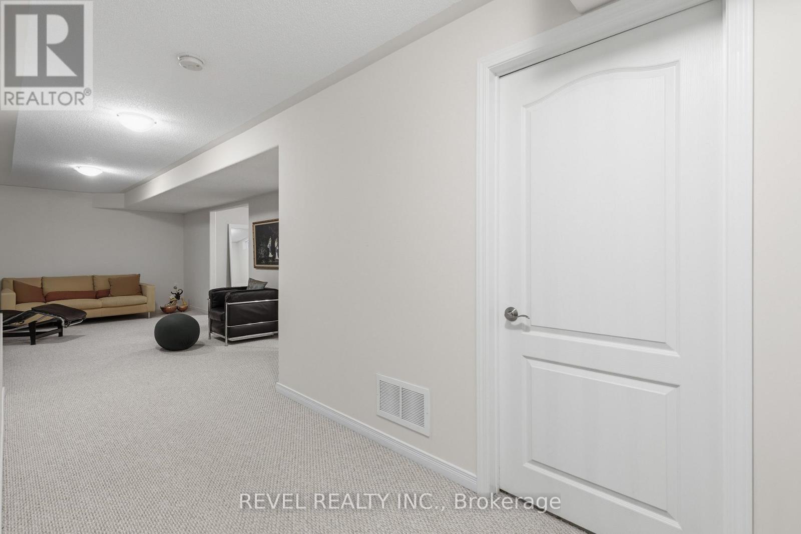 47 Lisbeth Crescent, Kawartha Lakes (Lindsay), Ontario  K9V 0C9 - Photo 35 - X13097426