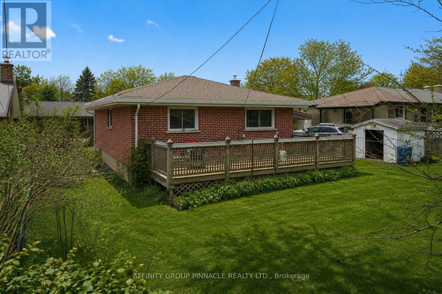 1096 Barnardo Avenue, Peterborough (Northcrest Ward 5), Ontario  K9H 5X2 - Photo 2 - X13097458