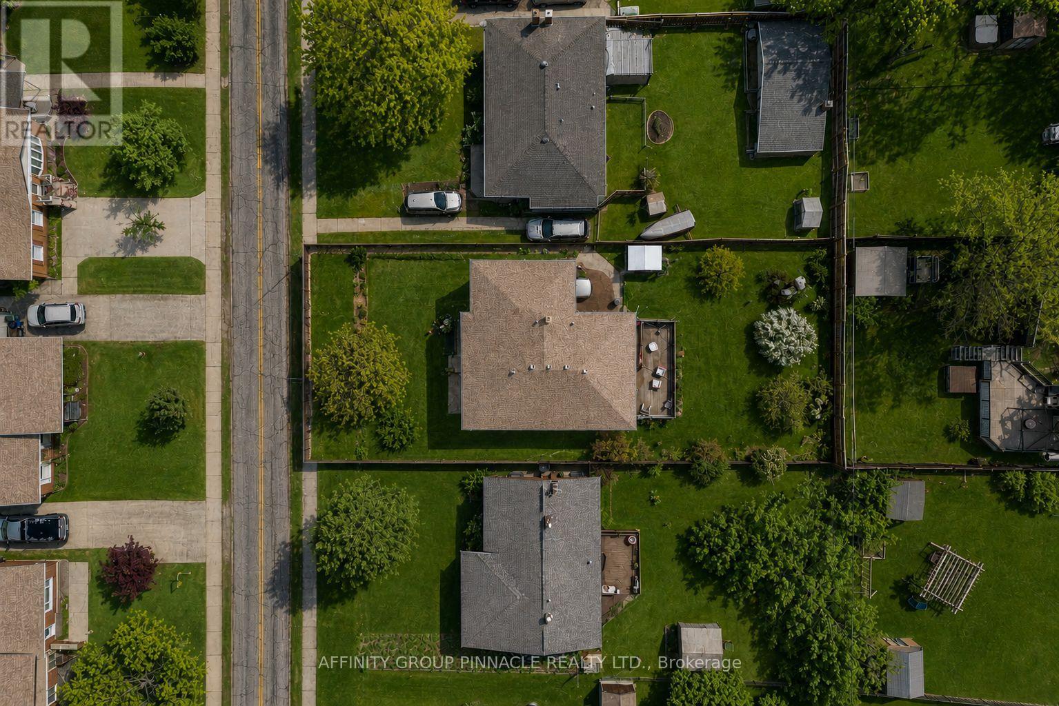 1096 Barnardo Avenue, Peterborough (Northcrest Ward 5), Ontario  K9H 5X2 - Photo 4 - X13097458