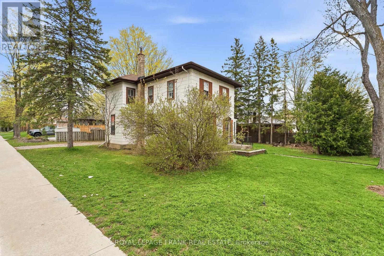 36 Mill Street, Kawartha Lakes (Lindsay), Ontario  K9V 2L4 - Photo 2 - X13097542