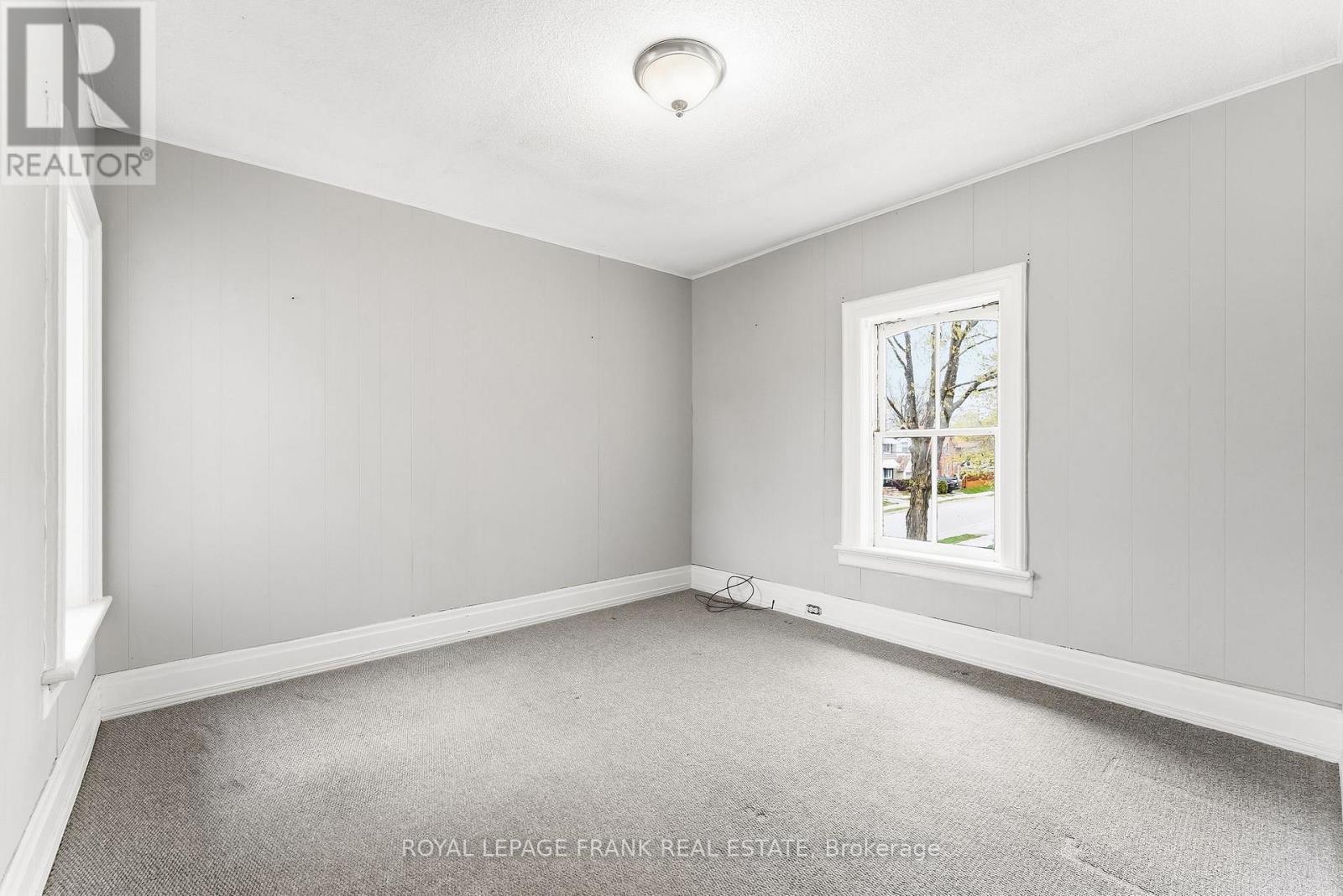 36 Mill Street, Kawartha Lakes (Lindsay), Ontario  K9V 2L4 - Photo 8 - X13097542