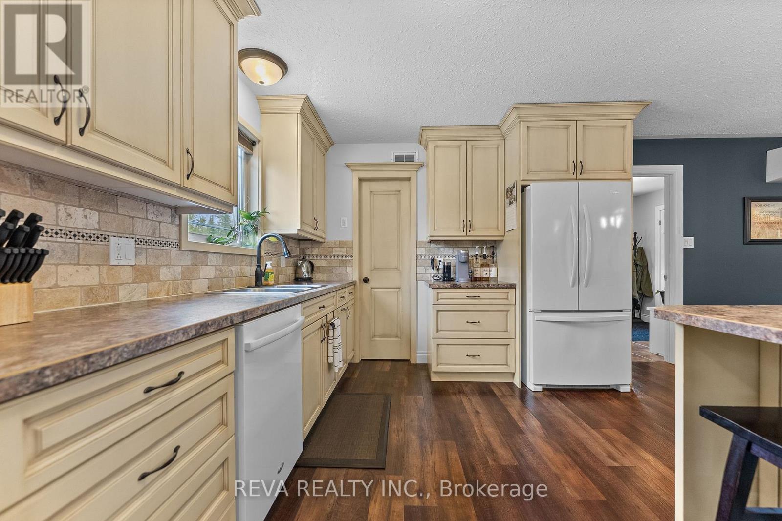 32178 Highway 28 E, Bancroft (Dungannon Ward), Ontario  K0L 1C0 - Photo 11 - X13097962