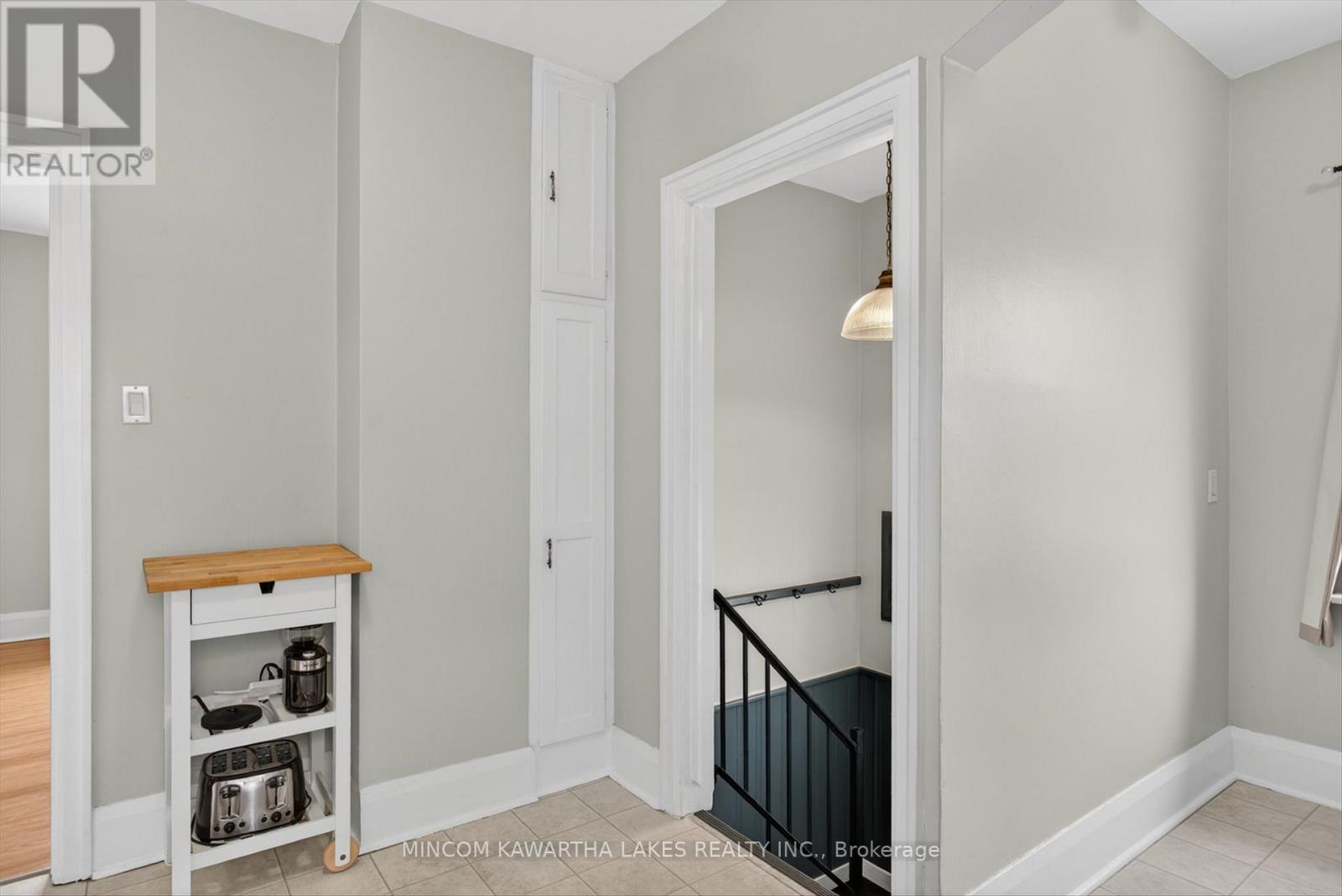 238 Mcfarlane Street, Peterborough (Ashburnham Ward 4), Ontario  K9H 1K3 - Photo 15 - X13098216