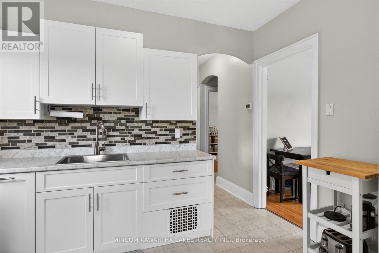 238 Mcfarlane Street, Peterborough (Ashburnham Ward 4), Ontario  K9H 1K3 - Photo 16 - X13098216