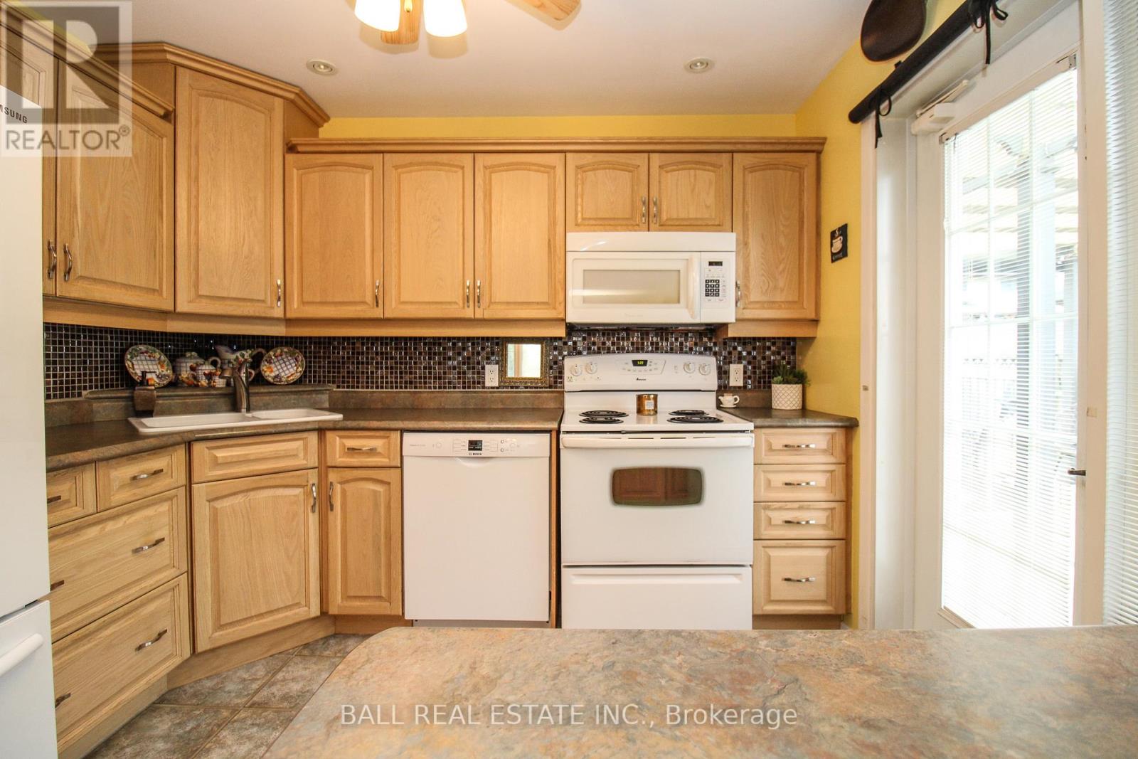 90 Parkdale Avenue, Selwyn, Ontario  K9L 1K4 - Photo 13 - X13098296