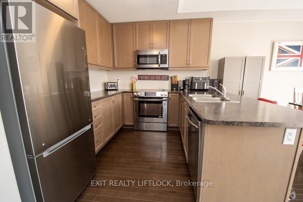 2679 Foxmeadow Road, Peterborough (Ashburnham Ward 4), Ontario  K9L 0A8 - Photo 12 - X13098366