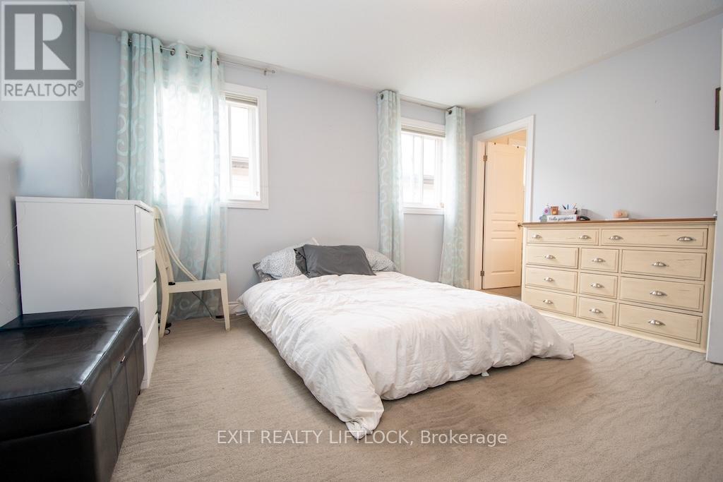 2679 Foxmeadow Road, Peterborough (Ashburnham Ward 4), Ontario  K9L 0A8 - Photo 15 - X13098366