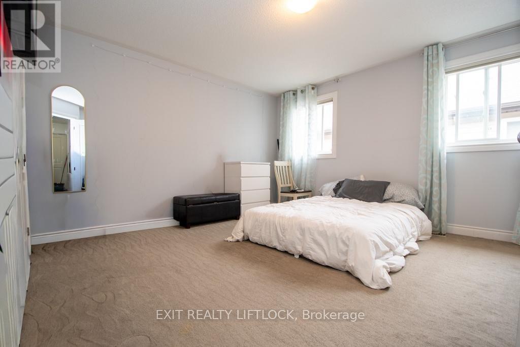 2679 Foxmeadow Road, Peterborough (Ashburnham Ward 4), Ontario  K9L 0A8 - Photo 16 - X13098366