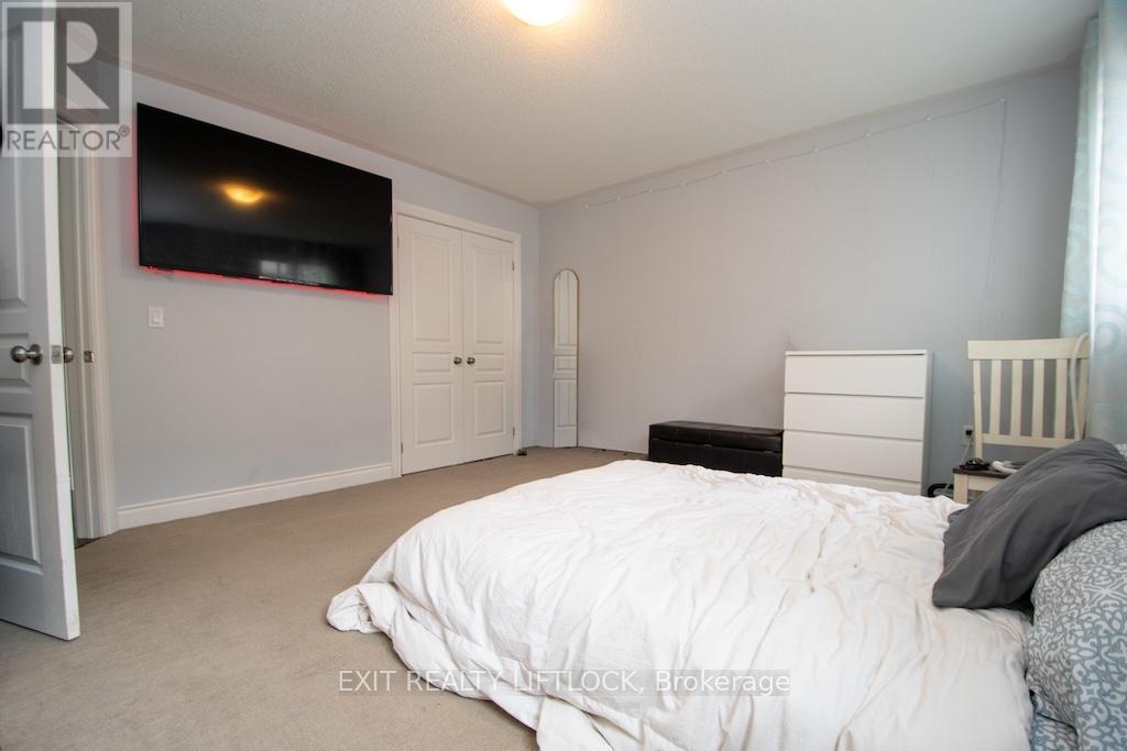 2679 Foxmeadow Road, Peterborough (Ashburnham Ward 4), Ontario  K9L 0A8 - Photo 17 - X13098366