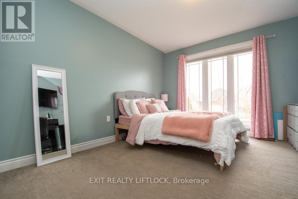 2679 Foxmeadow Road, Peterborough (Ashburnham Ward 4), Ontario  K9L 0A8 - Photo 23 - X13098366
