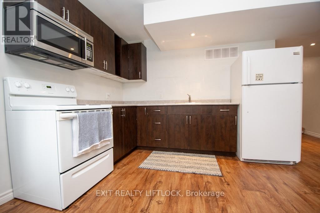 2679 Foxmeadow Road, Peterborough (Ashburnham Ward 4), Ontario  K9L 0A8 - Photo 31 - X13098366