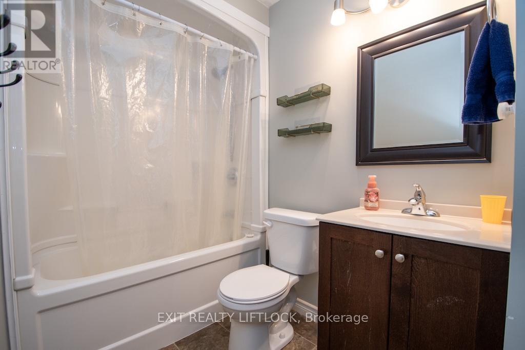 2679 Foxmeadow Road, Peterborough (Ashburnham Ward 4), Ontario  K9L 0A8 - Photo 41 - X13098366