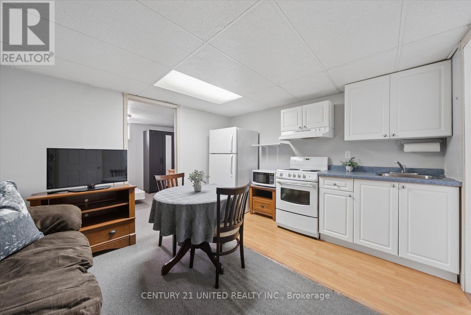 679 Bellaire Street, Peterborough (Otonabee Ward 1), Ontario  K9J 3Y5 - Photo 27 - X13098498