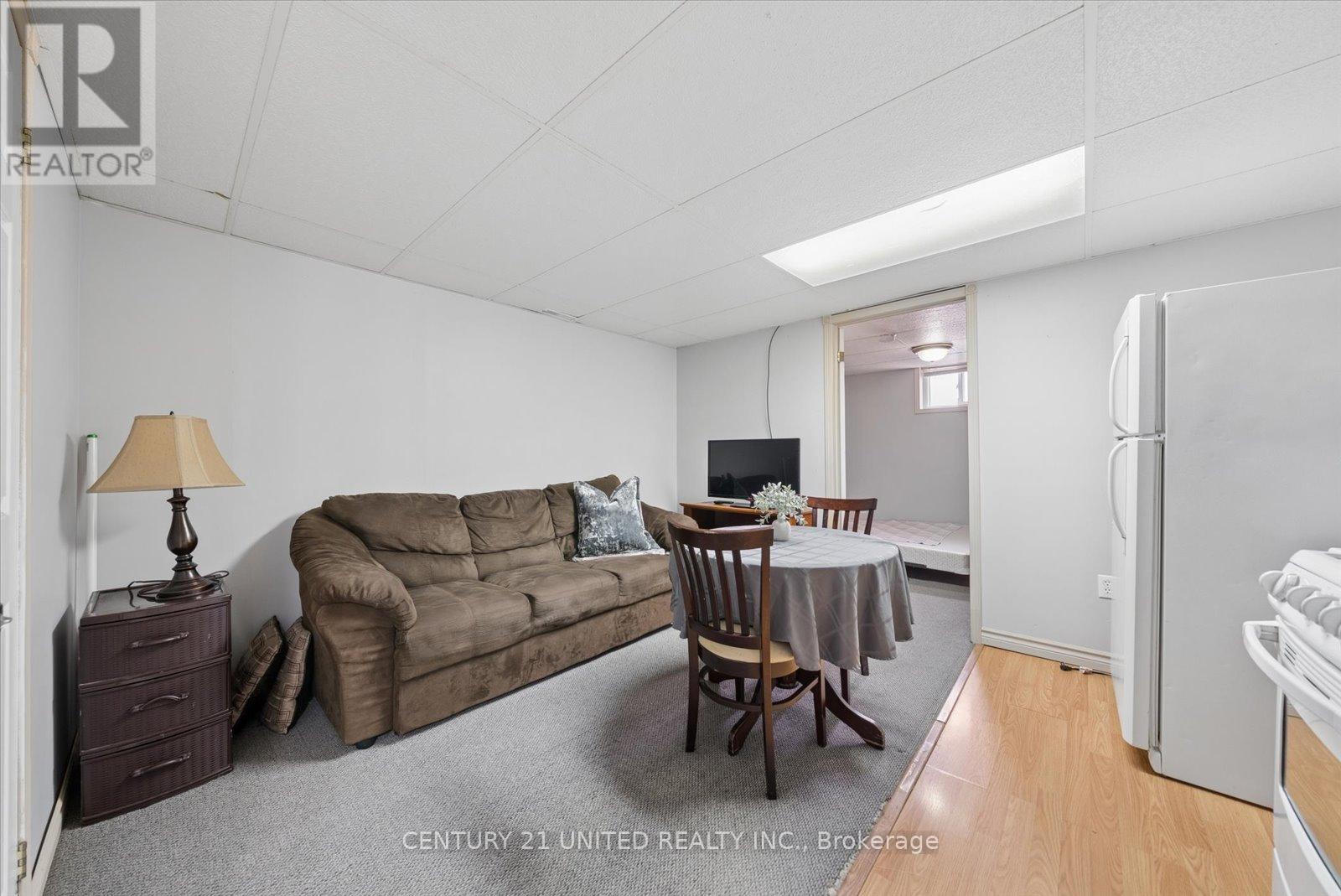 679 Bellaire Street, Peterborough (Otonabee Ward 1), Ontario  K9J 3Y5 - Photo 30 - X13098498