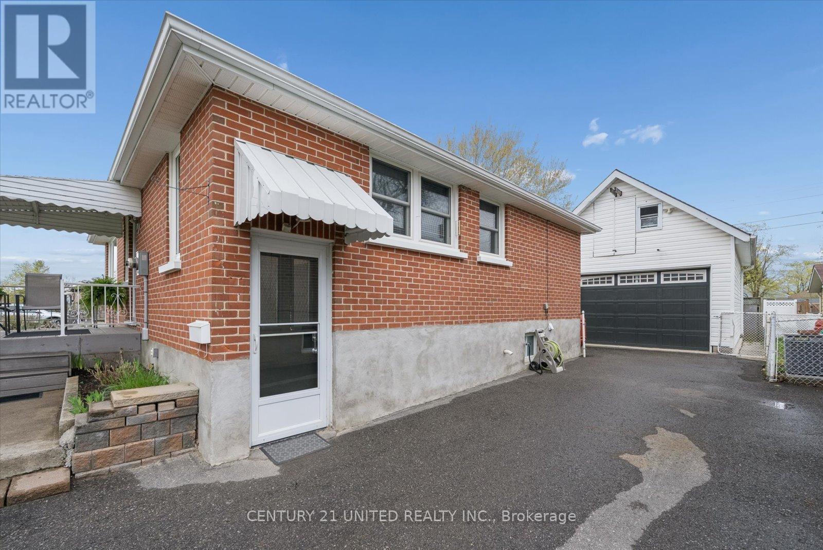679 Bellaire Street, Peterborough (Otonabee Ward 1), Ontario  K9J 3Y5 - Photo 42 - X13098498