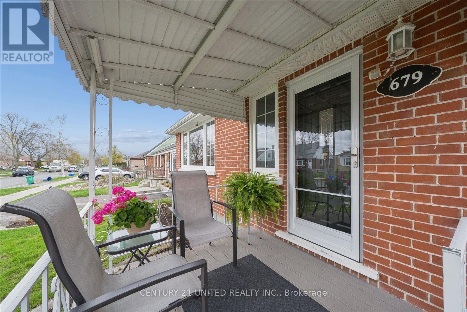 679 Bellaire Street, Peterborough (Otonabee Ward 1), Ontario  K9J 3Y5 - Photo 6 - X13098498