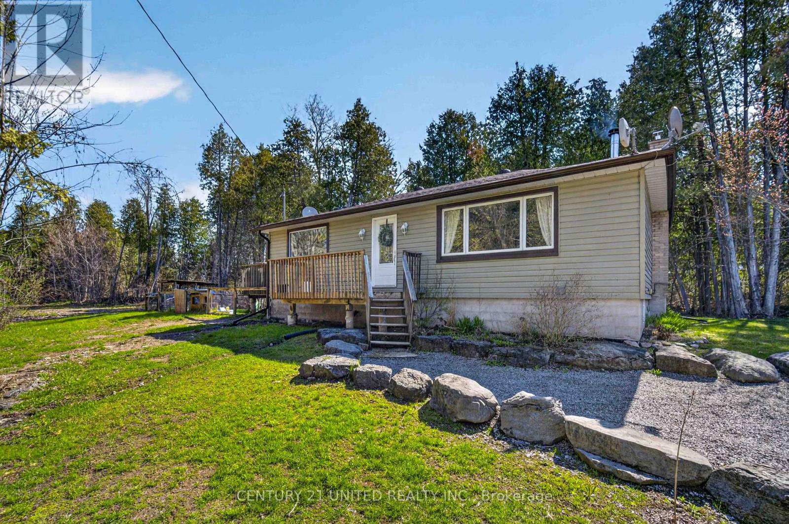 2403 Upper Chemong Drive, Selwyn, Ontario  K0L 2H0 - Photo 4 - X13098672