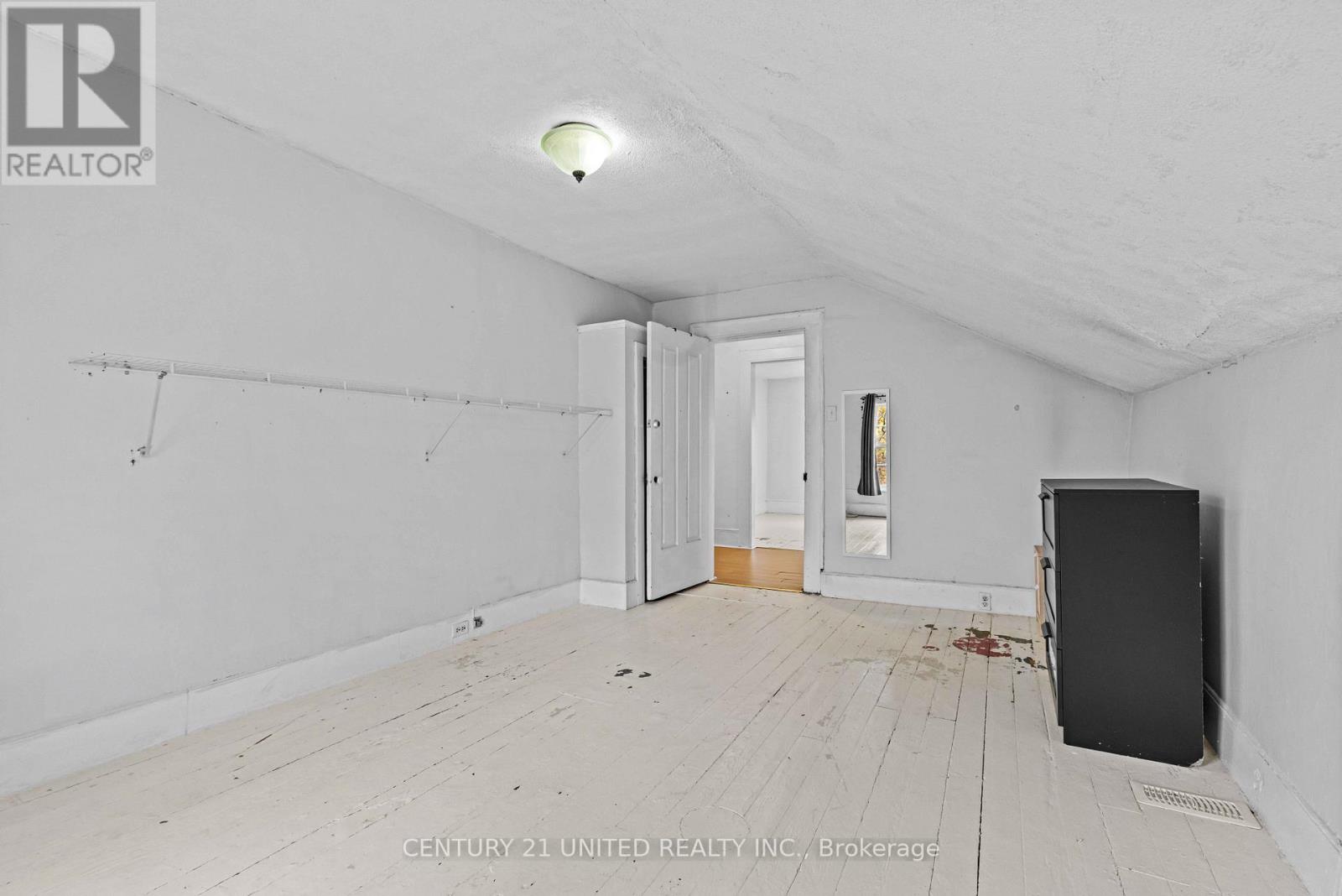 667 George Street N, Peterborough (Town Ward 3), Ontario  K9H 3S7 - Photo 14 - X13101294