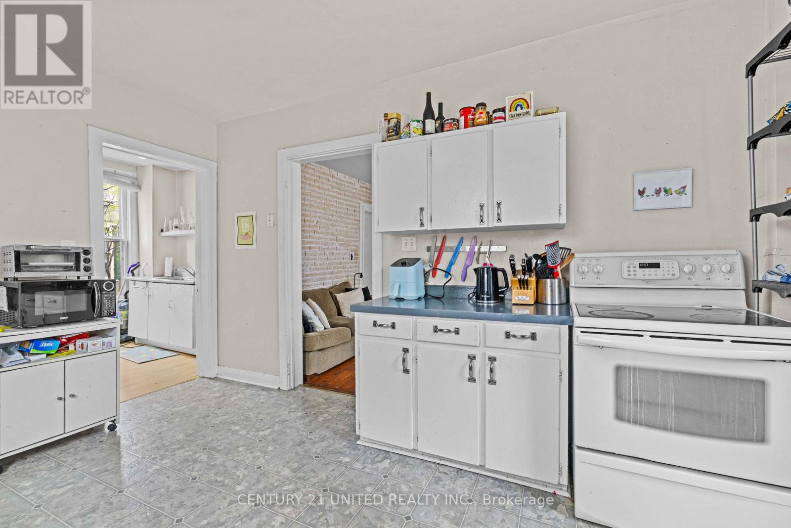667 George Street N, Peterborough (Town Ward 3), Ontario  K9H 3S7 - Photo 8 - X13101294