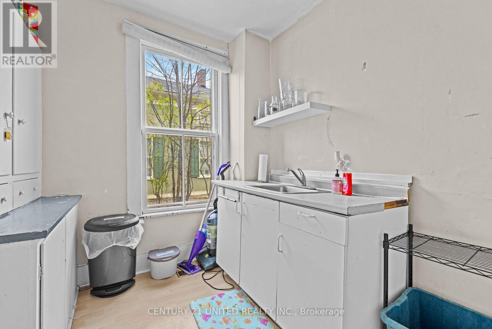 667 George Street N, Peterborough (Town Ward 3), Ontario  K9H 3S7 - Photo 9 - X13101294