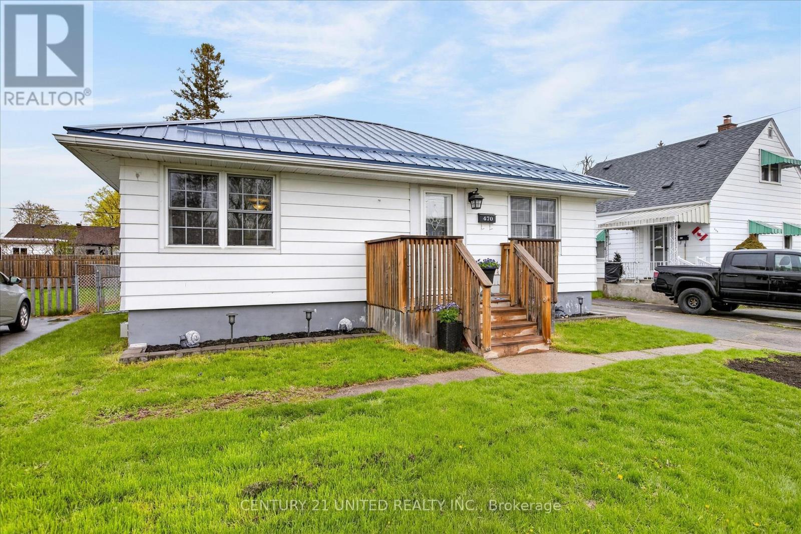 470 O'connell Road, Peterborough (Otonabee Ward 1), Ontario  K9J 4C9 - Photo 2 - X13101392