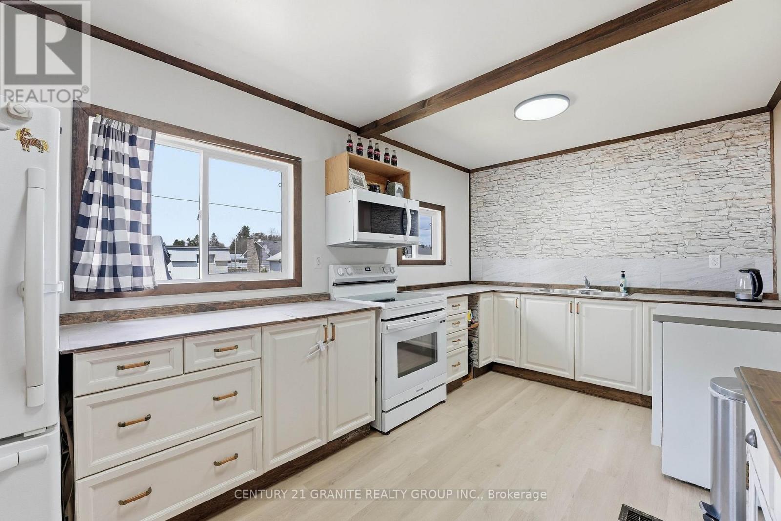 2710 Monck Road, Highlands East (Bicroft Ward), Ontario  K0L 1M0 - Photo 13 - X13101664
